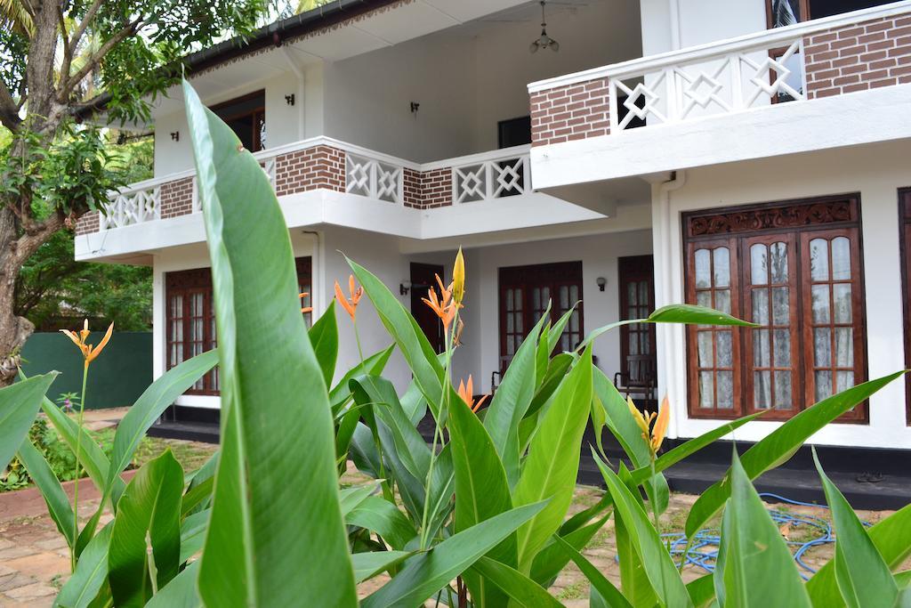 Senowin Holiday Resort Anuradhapura Esterno foto