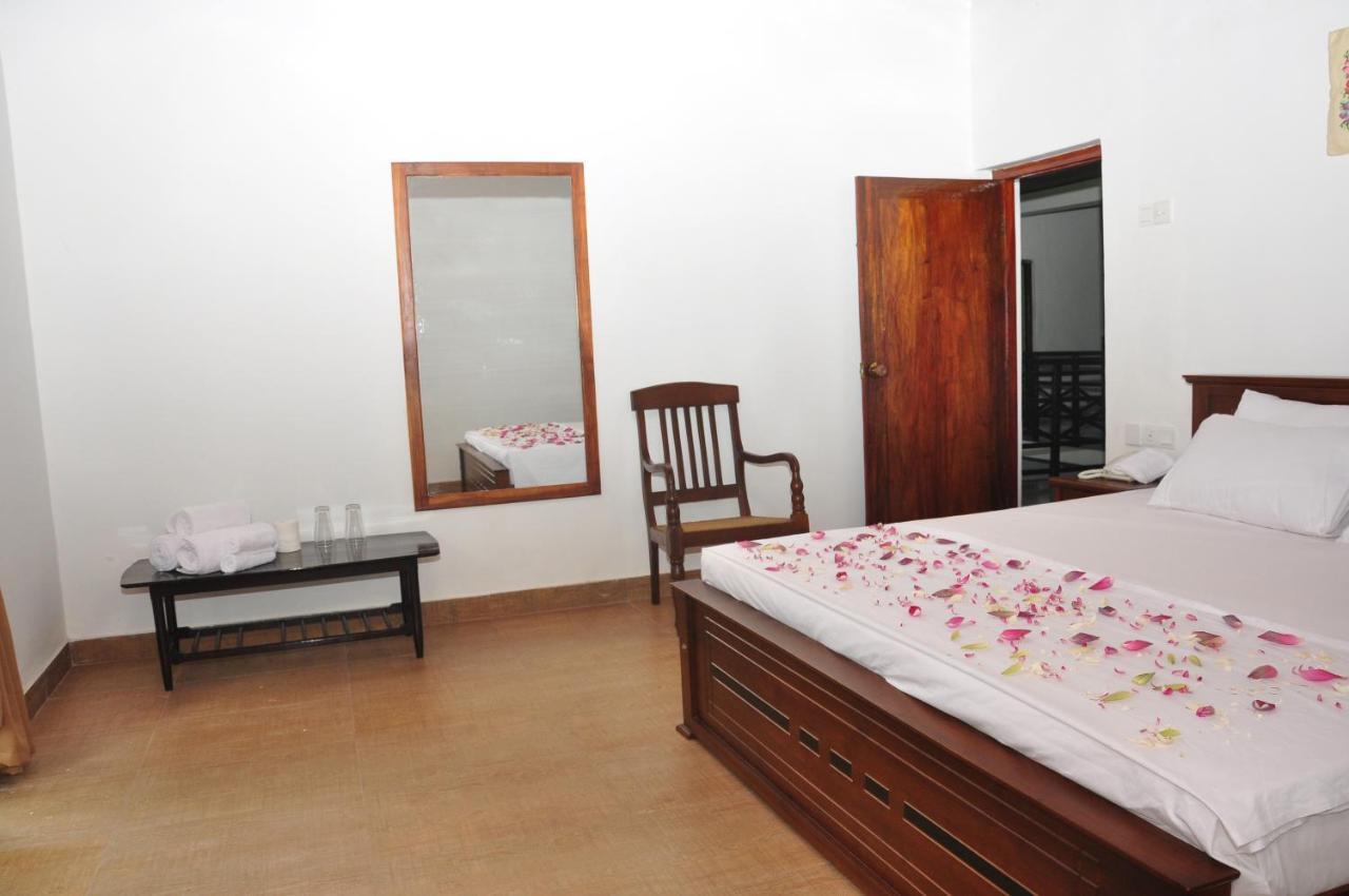 Senowin Holiday Resort Anuradhapura Esterno foto